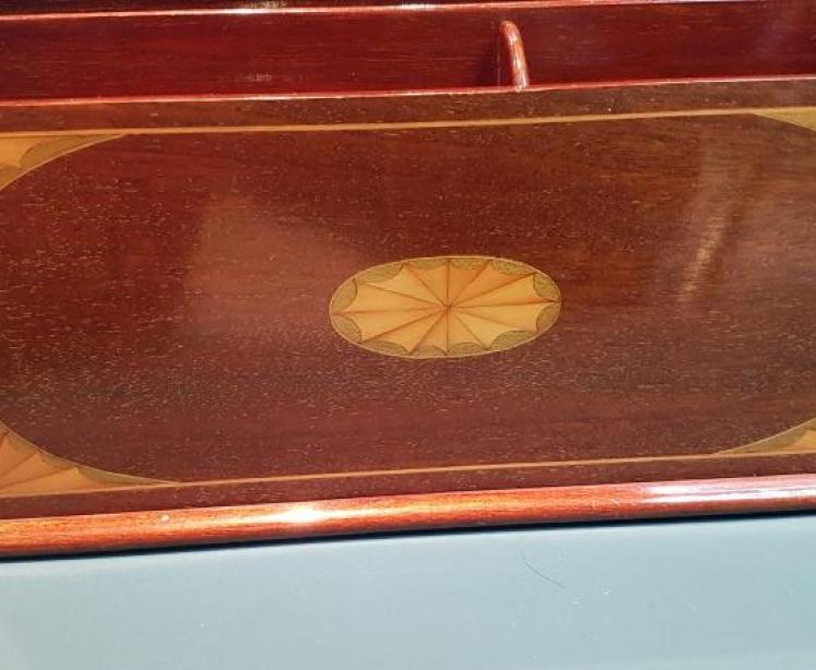 Edwardian Mahogany Sheraton Inlaid Letter Rack - Image 4