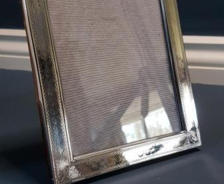 Edwardian Engine Turned Silver Photo Frame - Image 7