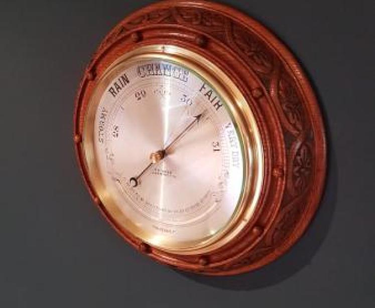 Antique Silvered Dial & Crescent Thermometer Barometer - Image 4