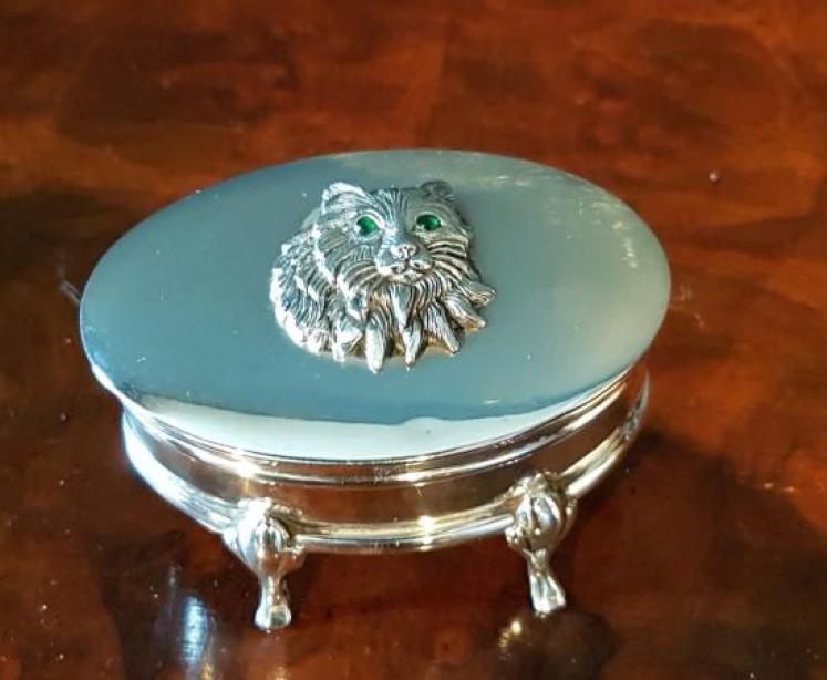 George V Silver Cat Motif Ring Box - Image 3