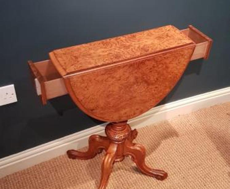 Fine Victorian Burr Walnut Sutherland Table - Image 4