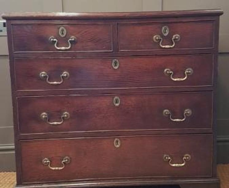 Small George III Oak Chest of Drawers - Image 1