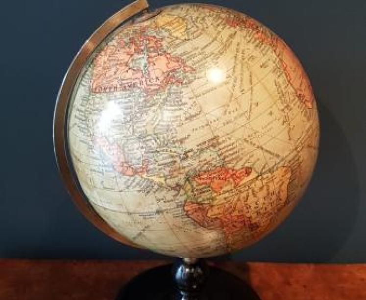 1930's Geographia 10" Paper Mache Globe - Image 1