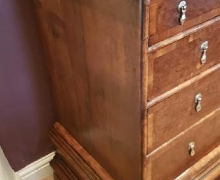 Fine William and Mary Period Walnut Chest - Image 7