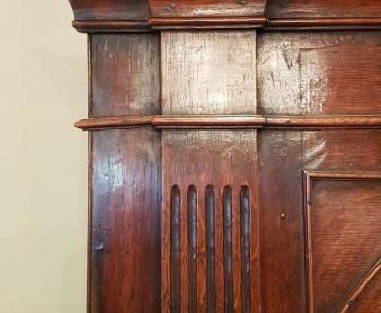 Superb George III Oak Double Corner Cupboard - Image 3