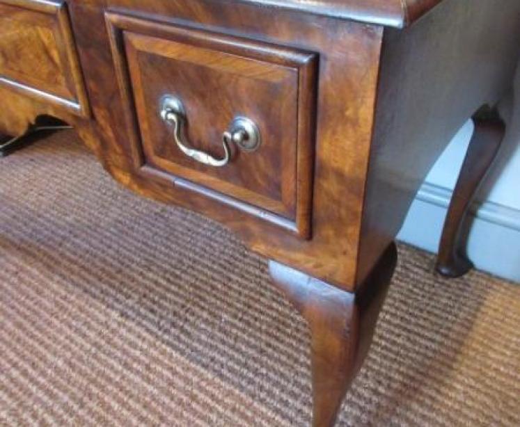Superb George I Period Walnut Chest on Stand - Image 7