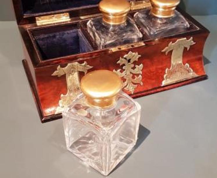 Victorian Burr Walnut Cologne Box - Image 3