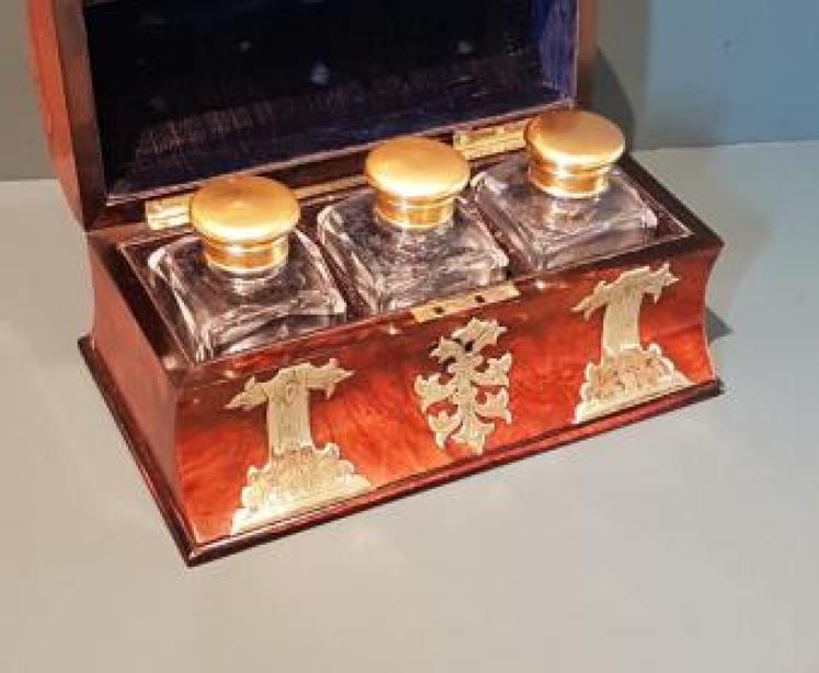 Victorian Burr Walnut Cologne Box - Image 6