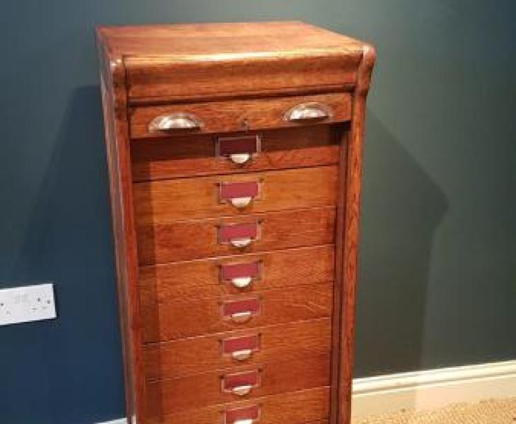 Late Victorian Globe Wernicke Oak Filling Cabinet - Image 1