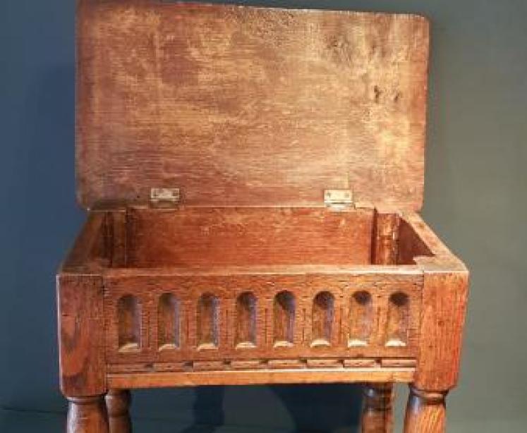 George I Style Oak Box Stool - Image 2