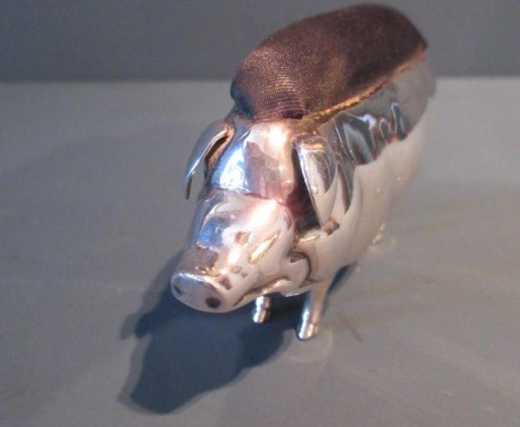 Edwardian Period Silver 'Pig' Pin Cushion - Image 2