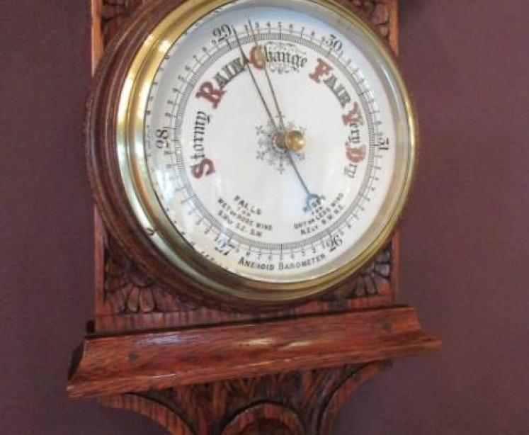 Small Antique Carved Oak Banjo Barometer - Image 3