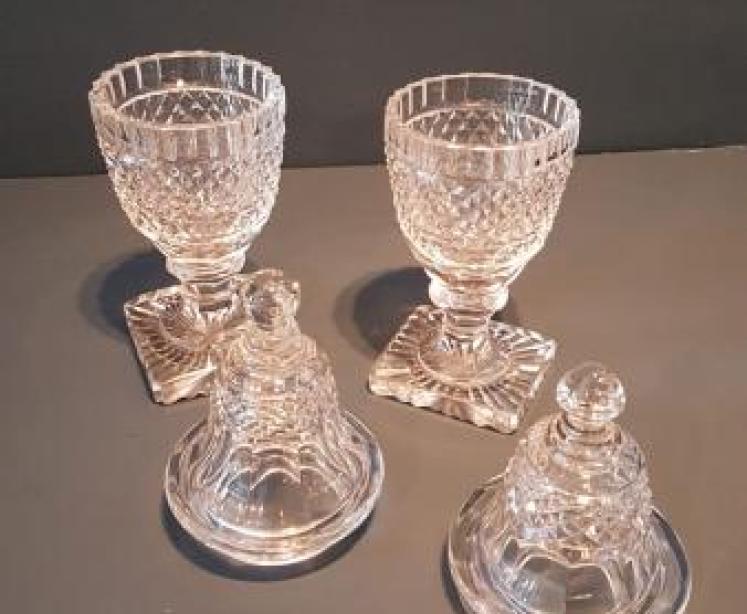 Pair of Early Victorian Cut Crystal Sweet Meat Dishes - Image 2