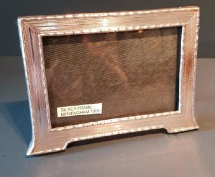 Edwardian Engraved Silver Photo Frame - Image 1