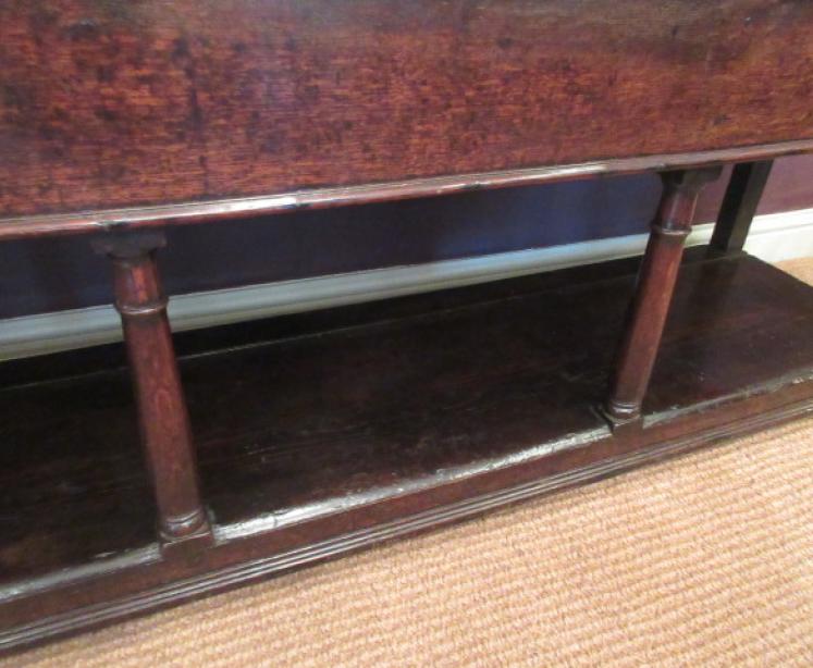 George III Period Open Pot Board Dresser.c.1750 - Image 4