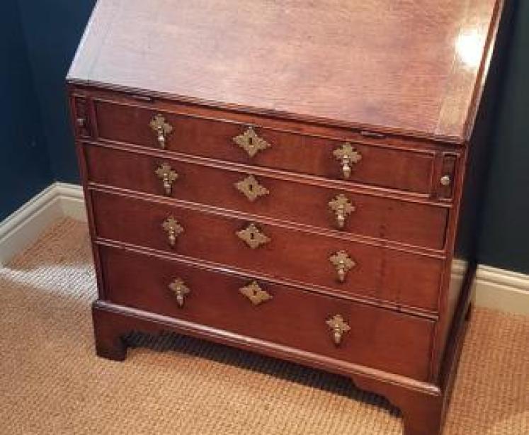 Superb Original Small George II Oak Bureau  - Image 7