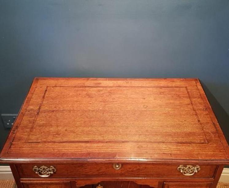 Rare Antique George II Oak Kneehole Desk - Image 2