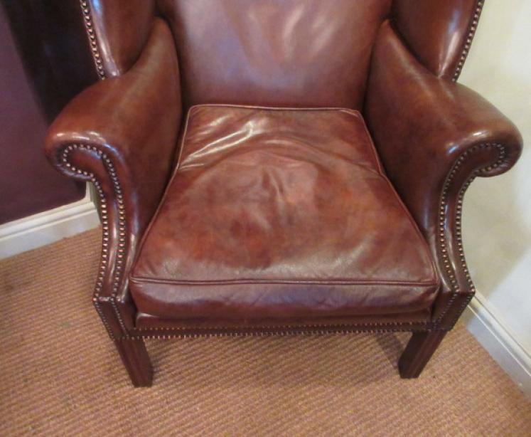 Superb Antique Tan Leather Wing Armchair - Image 2