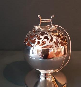 Superb Edwardian Silver String Box