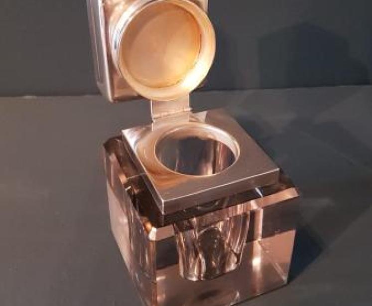 Large Art Deco Silver Ink Well and Stamp Box - Image 4