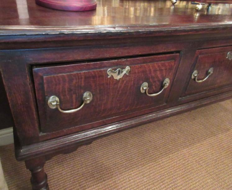 George II Period Oak Three Drawer Dresser - Image 3