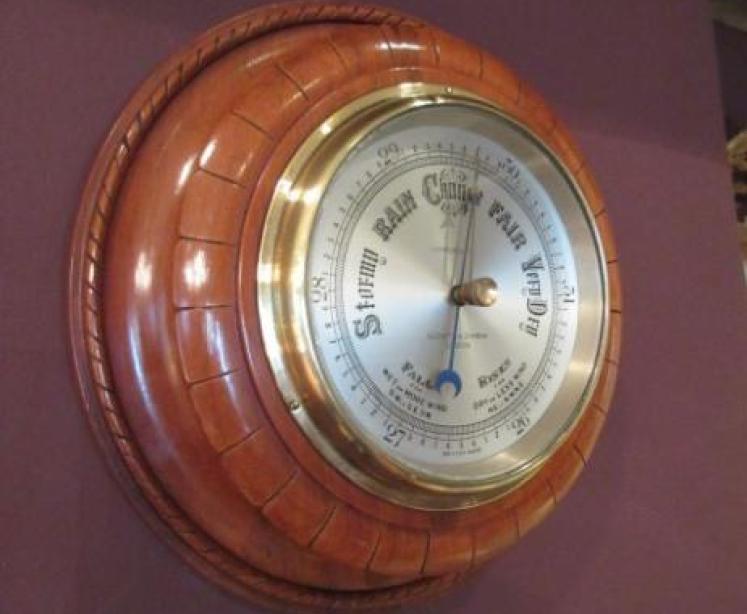 Antique Polished Mahogany Negretti & Zambra Barometer - Image 1