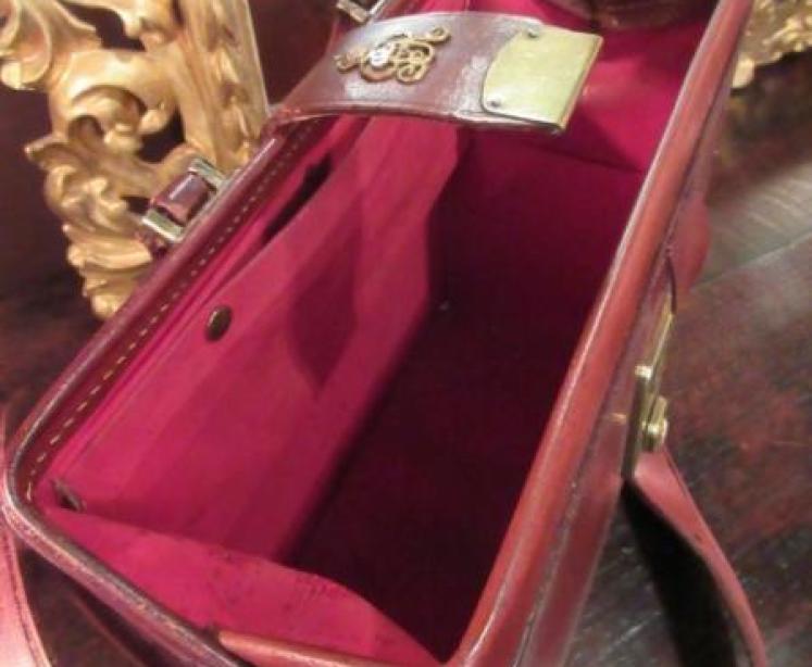 George V Period Leather Ministerial Briefcase - Image 5