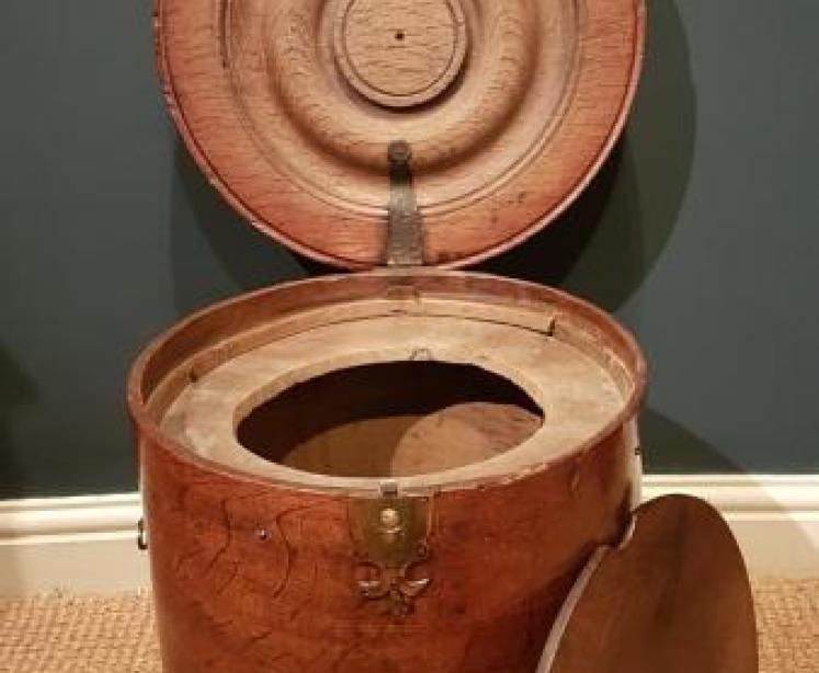 Unusual George III Oak Circular Close Stool - Image 3