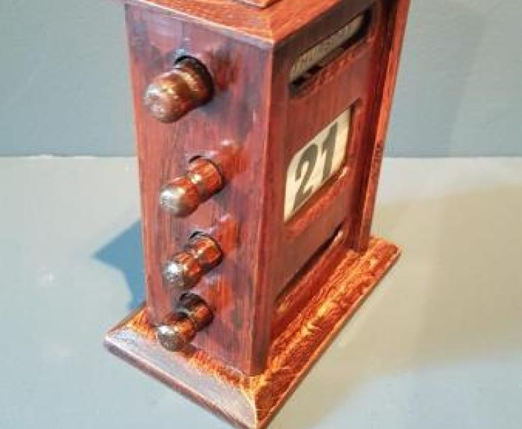 Antique Edwardian Oak Perpetual Desk Calendar - Image 2