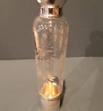 Fine Quality Edwardian Silver Mounted Opera Flask