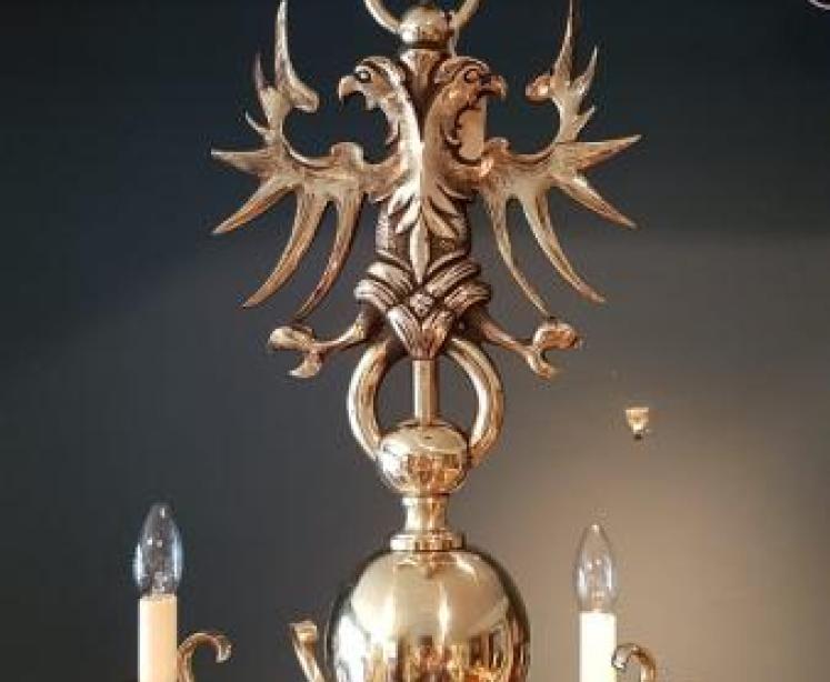 Superb Edwardian Brass Eight arm Chandelier - Image 2