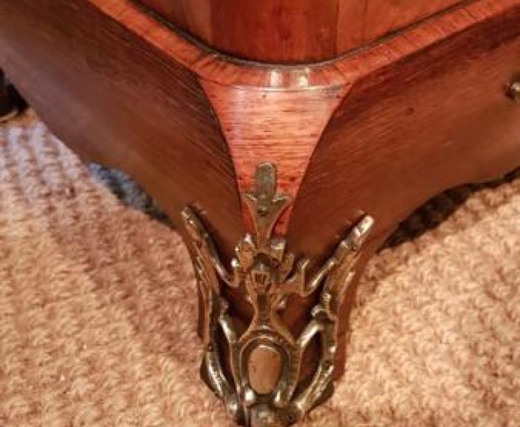 Superb Matching Pair of Inlaid Walnut Secretaire Chests - Image 4