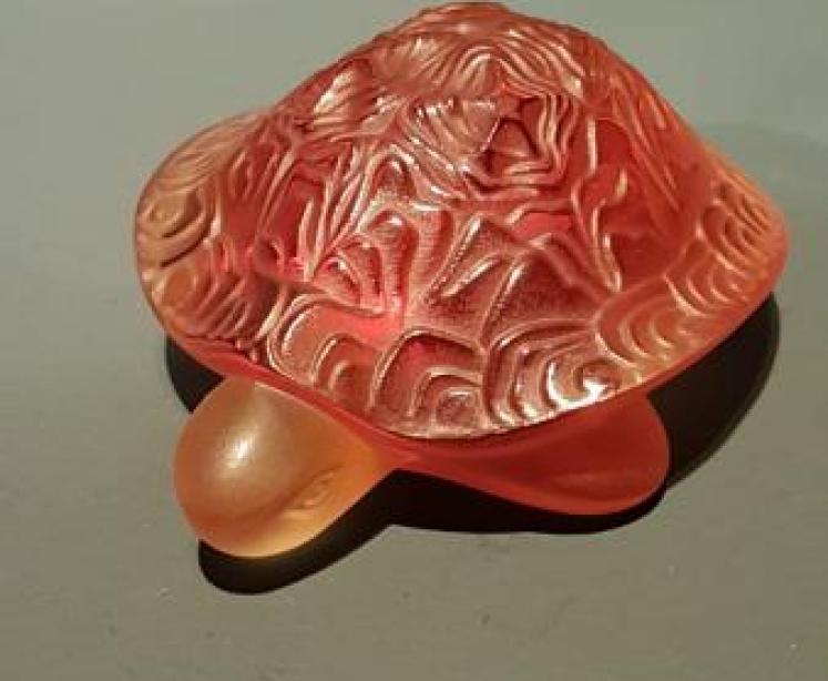 Lalique Opalescent Amber Turtle - Image 5