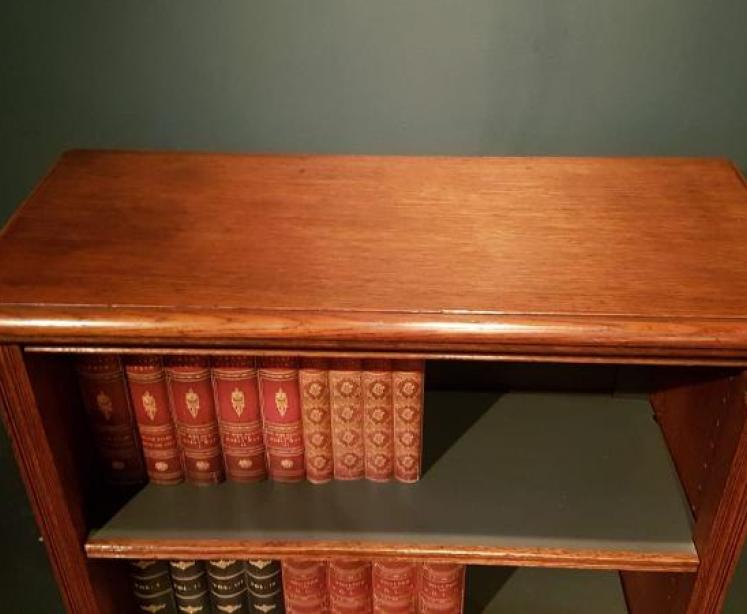 Superior Quality Victorian Oak Open Bookcase - Image 3