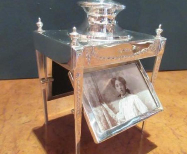 Superb Antique Silver Desktop Photo Frame & Inkwell Stand - Image 1