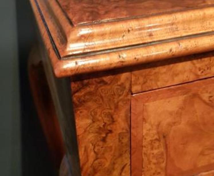 Antique Queen Anne Style Walnut Lamp Table - Image 5