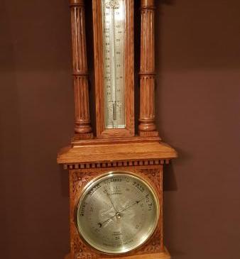 Quality Victorian Carved Oak Banjo Barometer