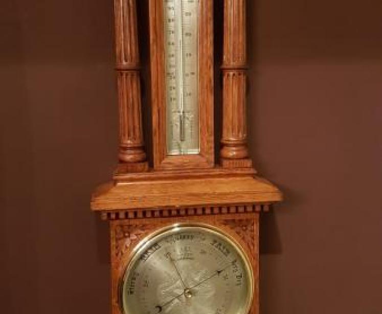 Quality Victorian Carved Oak Banjo Barometer - Image 1