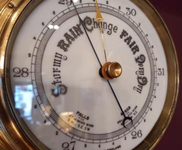 Antique Polished Brass Bulkhead Marine Barometer - Image 3