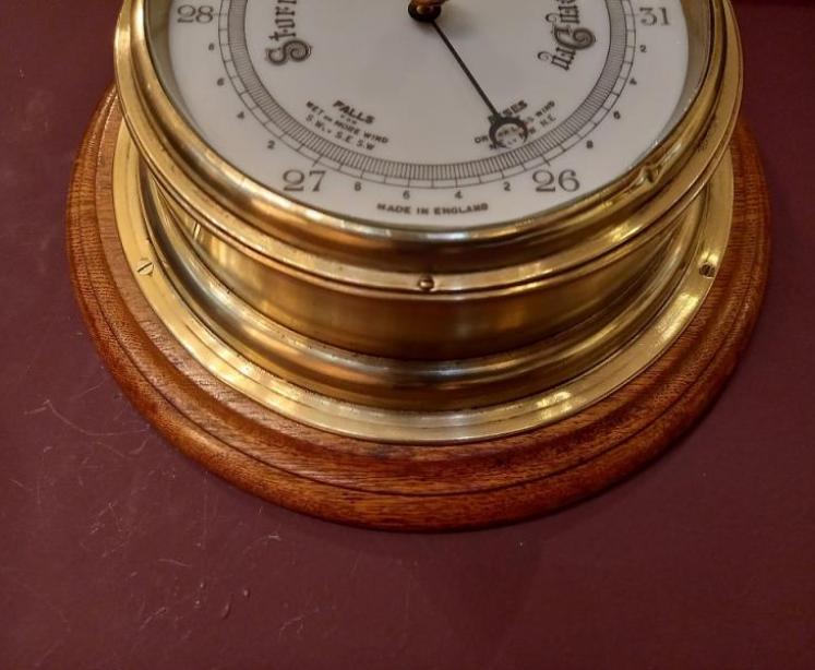 Antique Polished Brass Bulkhead Marine Barometer - Image 6