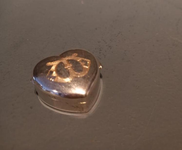 Edwardian Silver Heart Keepsake Trinket - Image 1