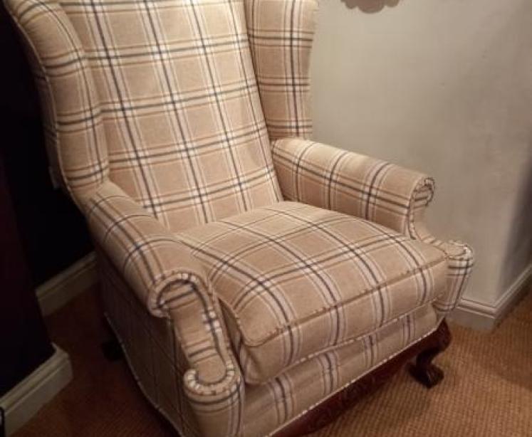Superb Antique Walnut Upholstered Wing Armchair - Image 7