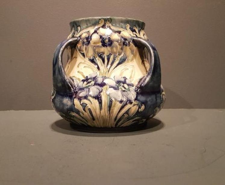 Rare Early Moorcroft Daffodil Pattern Four Handle Vase - Image 7