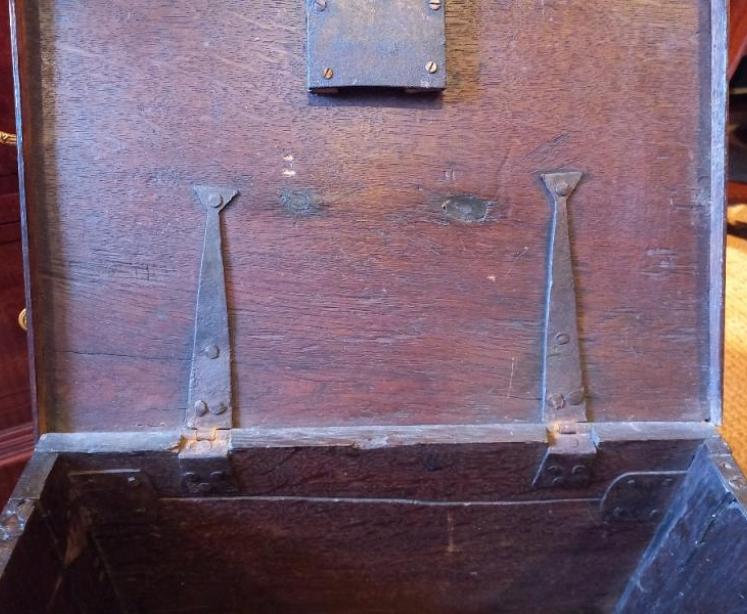 Very Small George I Period Oak Coffer.c.1720 - Image 4