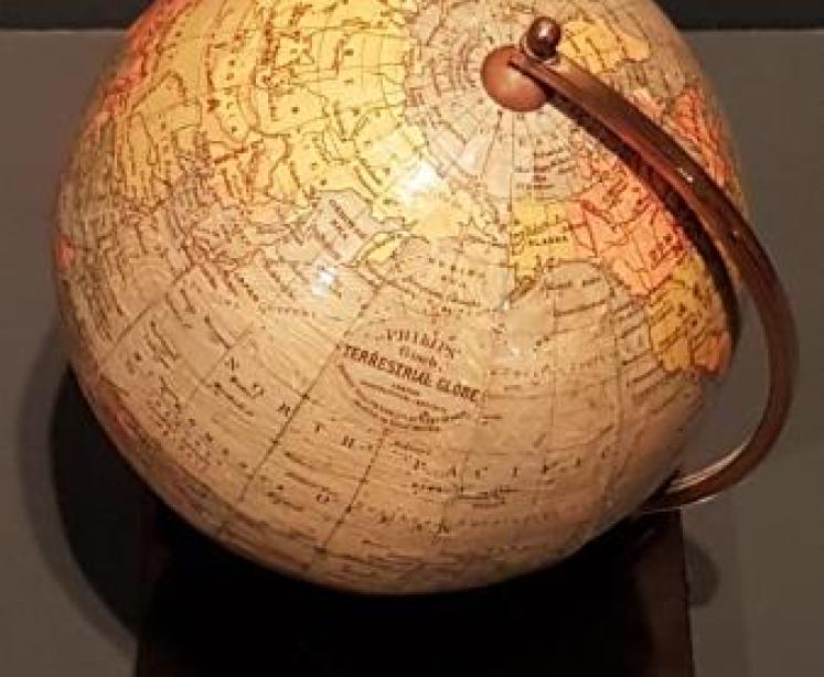 1930's Phillips 6" Papier Mache Library Globe - Image 2