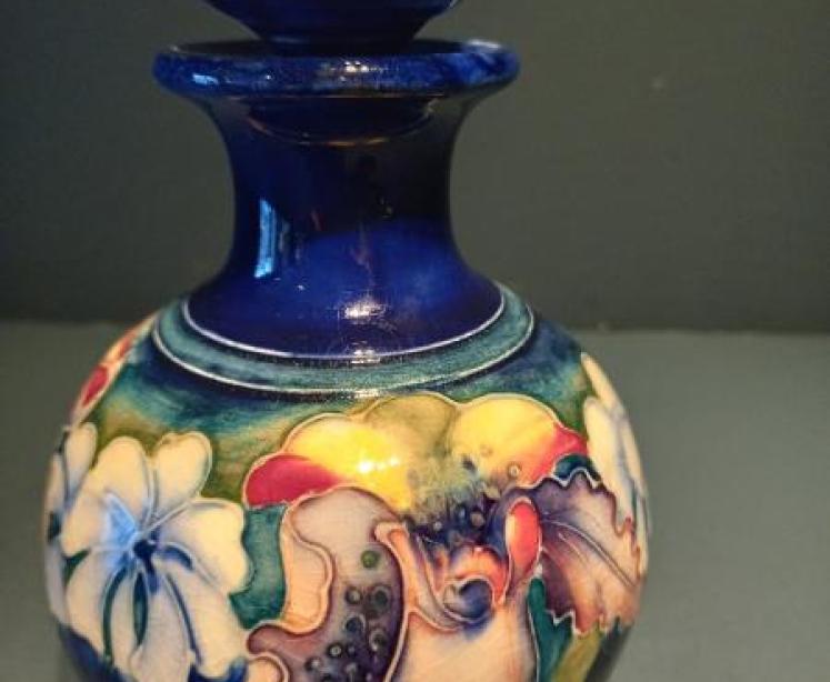 Moorcroft Slipper Orchid Scent Bottle & Stopper - Image 3