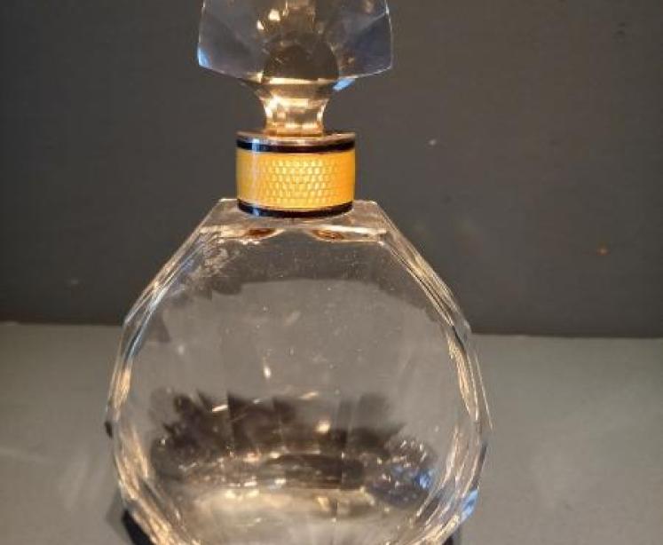 George V Period Silver & Yellow Enamel Mount Scent  - Image 1