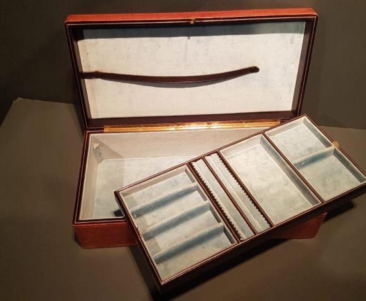 Superb Liberty's Leather Jewellery Box - Image 4