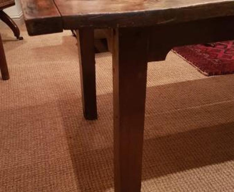 Superb Large George III Oak Table - Image 2