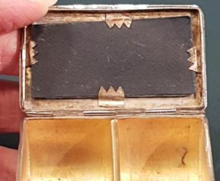 Victorian Silver Levi & Salaman Stamp Box - Image 4